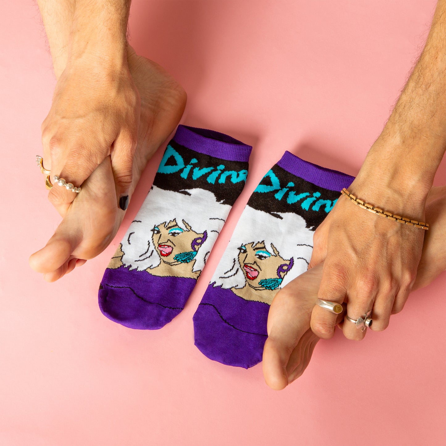 Divine Glamour, Unisex Quarter Crew Socks (Made in the USA)